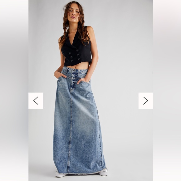✨ Free People Denim Maxi Skirt ✨ SOLD OUT SZ 8 Come As You Are Medium Indigo - Picture 1 of 13